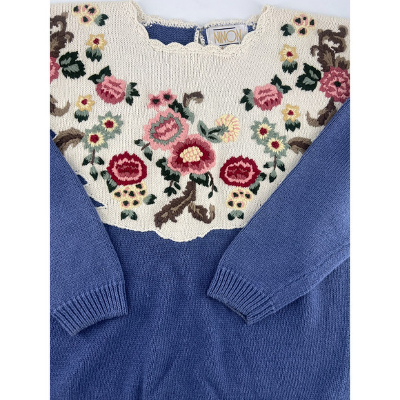 Vintage Ninon de Lenclos Sweater Women Small Light Blue Embroidery Floral Granny - Picture 3 of 9